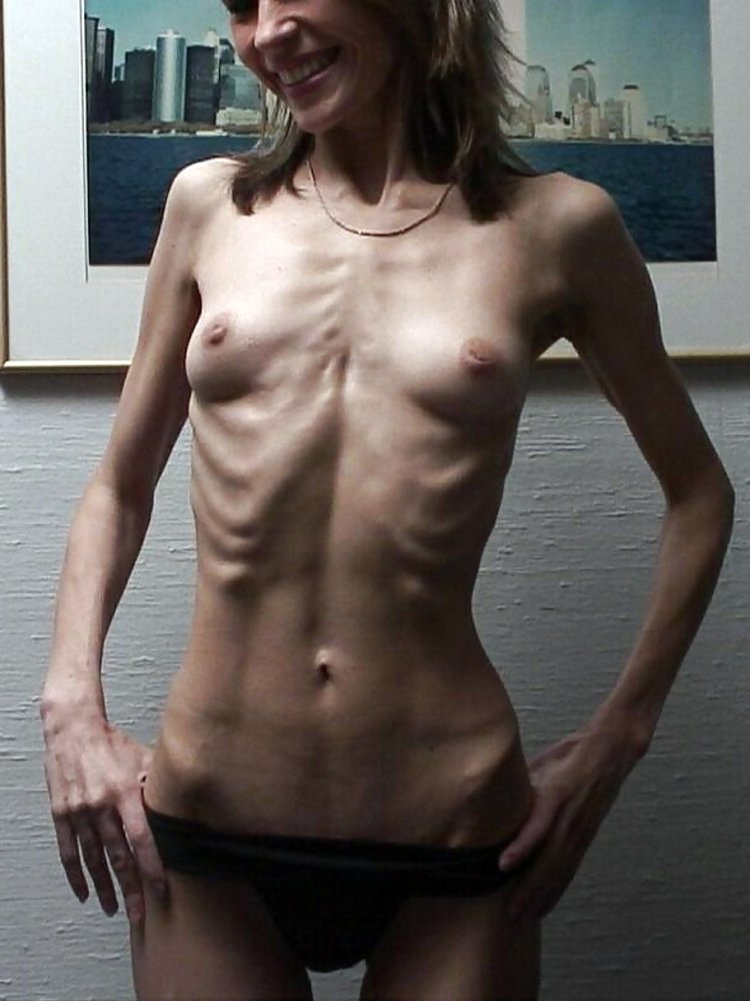 Thin women with small tits