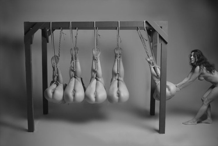 Naked blonde on all fours