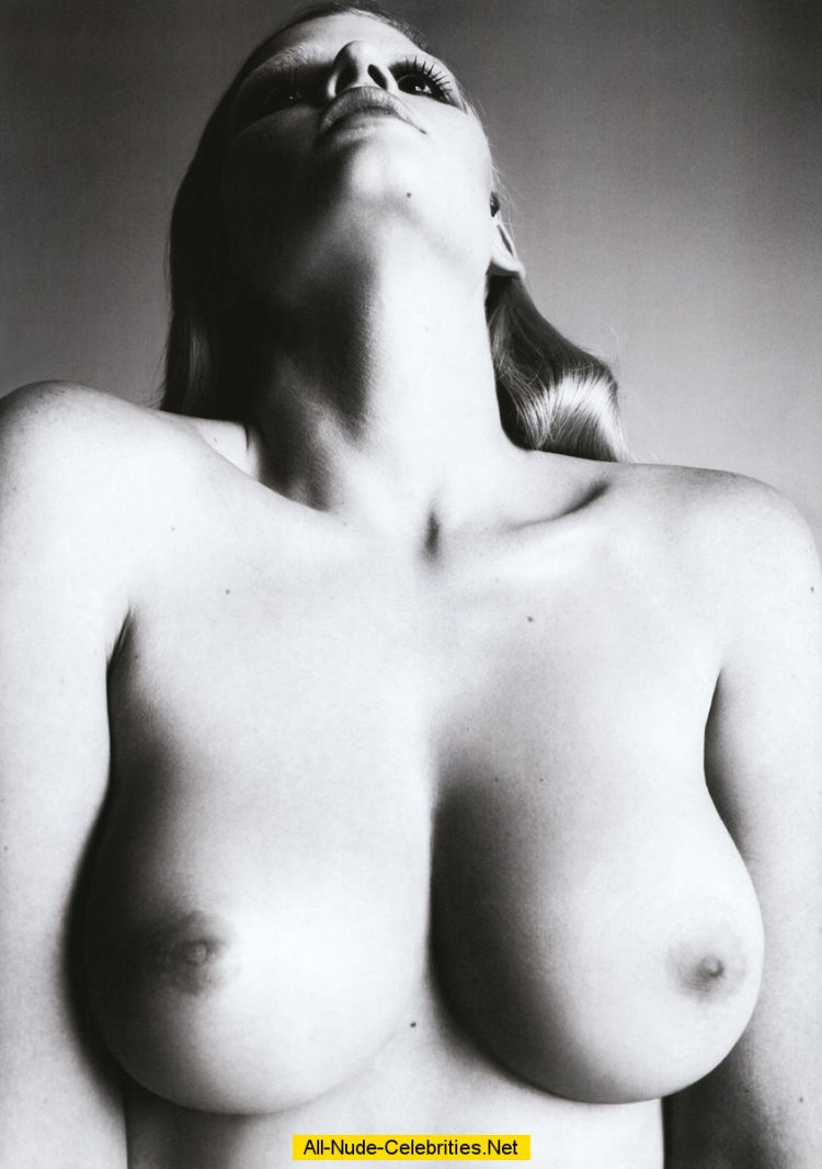 Lara Stone breast naked