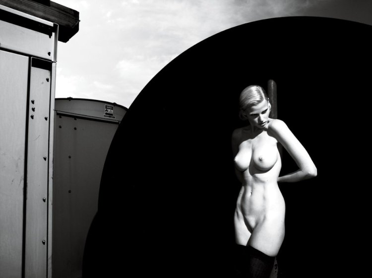 Lara Stone Playboy France