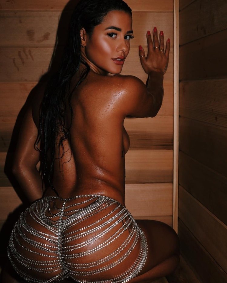 Katya Elise Henry Model Naked