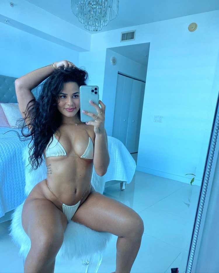 Katya Elise Henry @katyaelisehenry