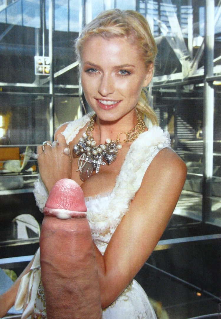 Photo Lena lava naked legs