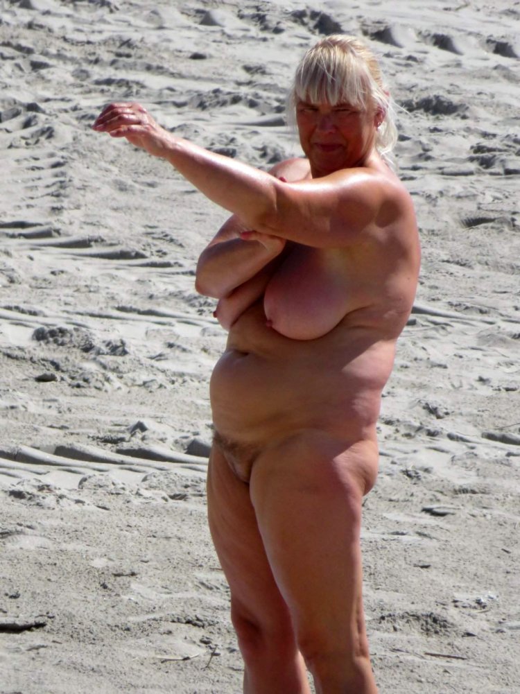 Naked old grandmas on the seashore