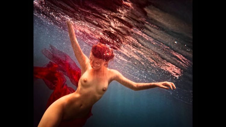 Artistic nude in water