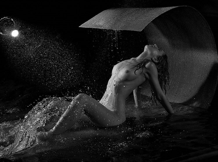 Hailee rain with natural tits