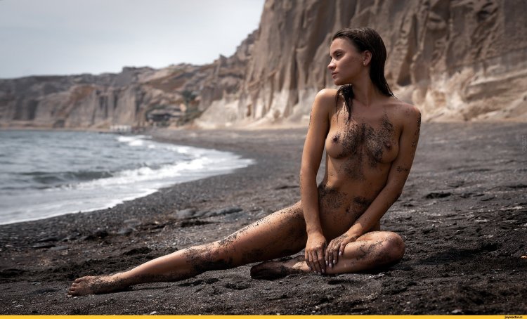 Carolina Chris Ero Model