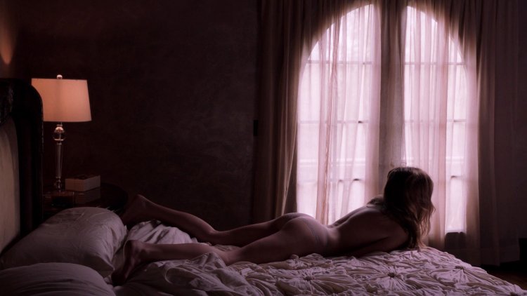 Hannah Emily Anderson Nude