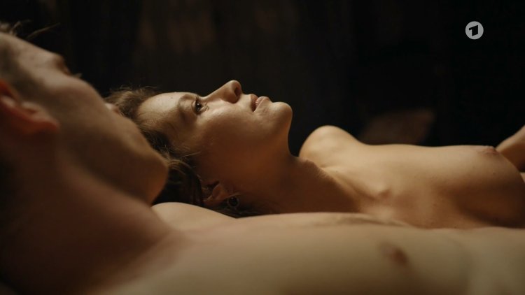 Celebrities in erotic scenes