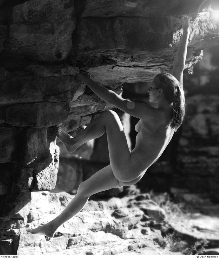 Naked women climbers