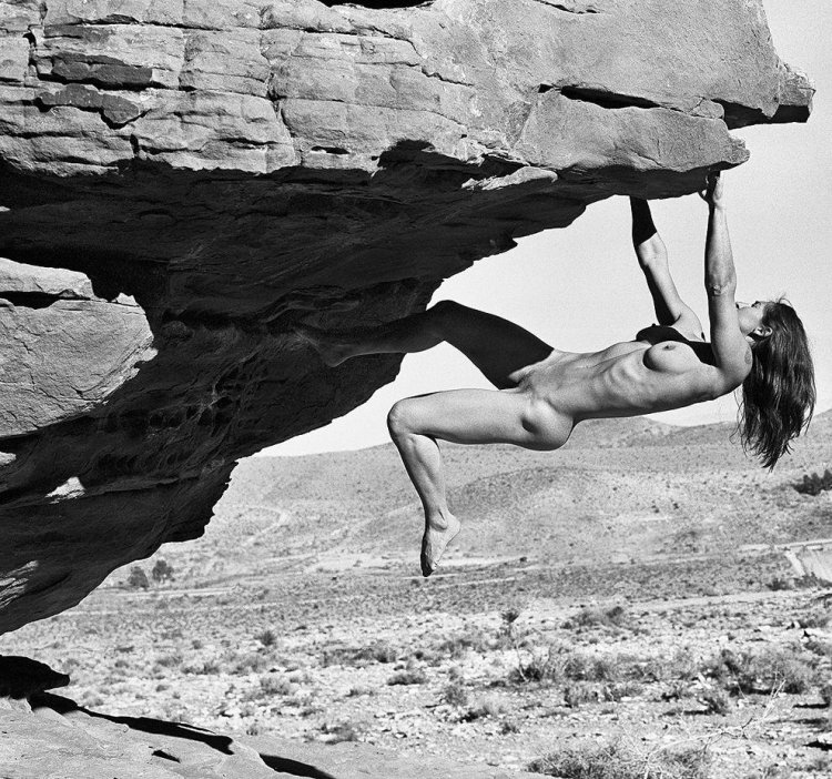 Girls climbers nude
