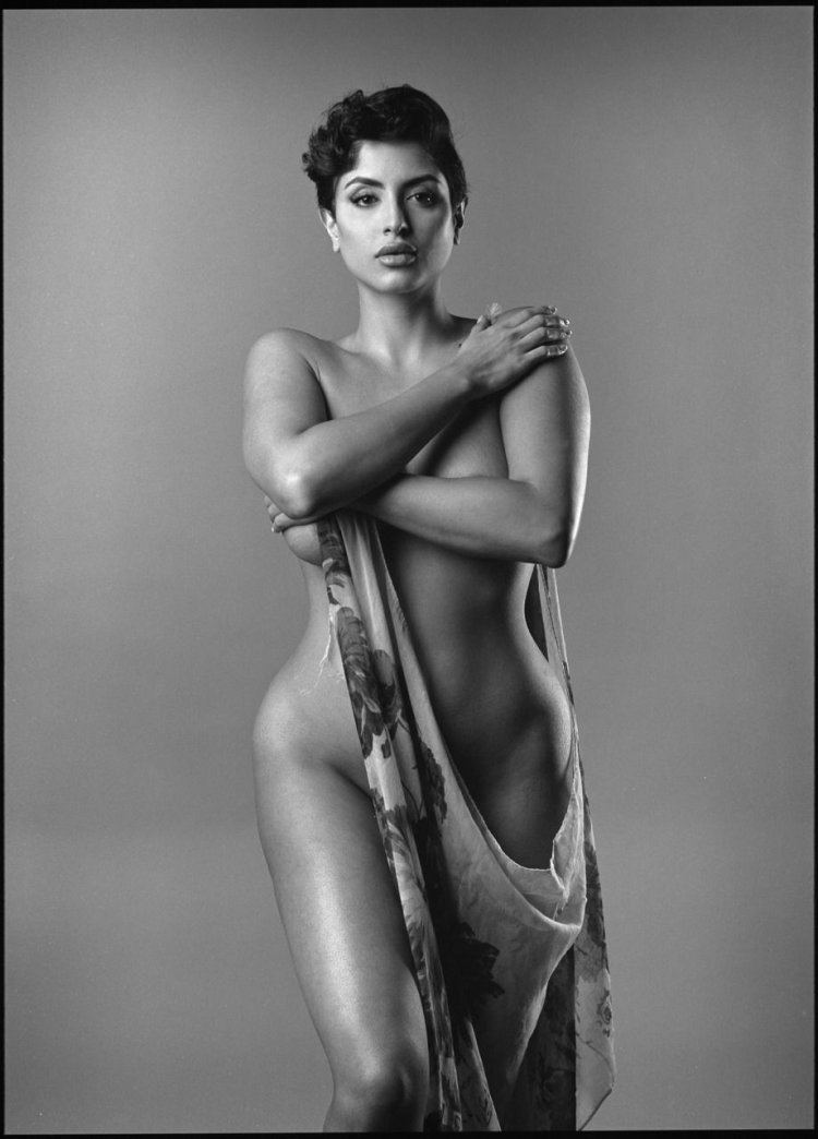 Sarah Anderwood Naked 2019