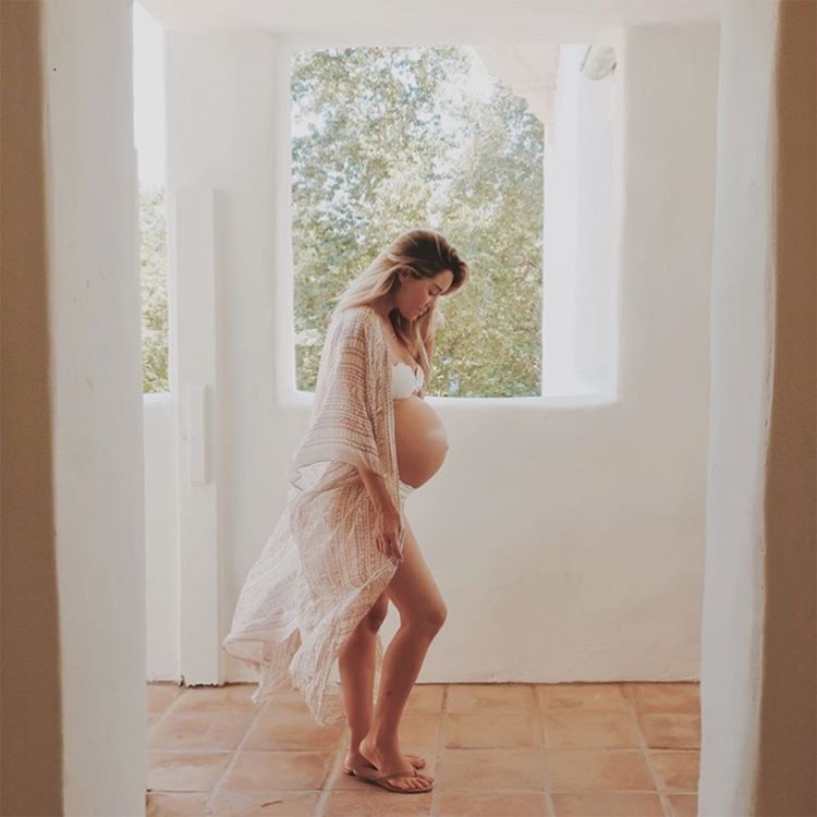 Exciting naked women