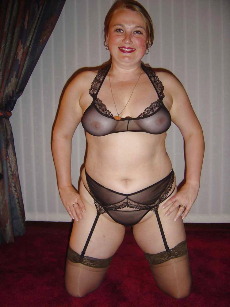 Russian mature in panties