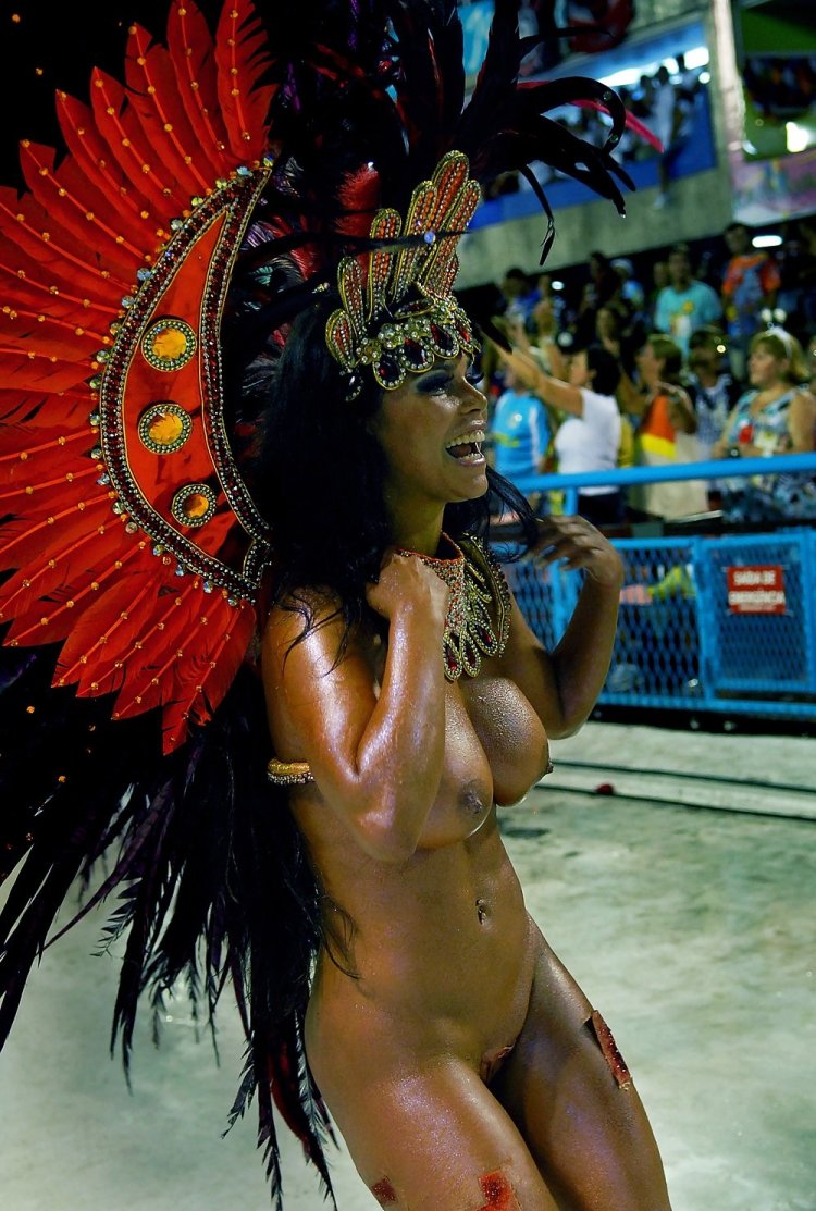 Fucking on the Brazilian carnival