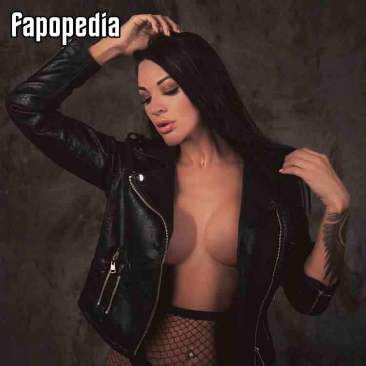 Oksi Konovalova Topless