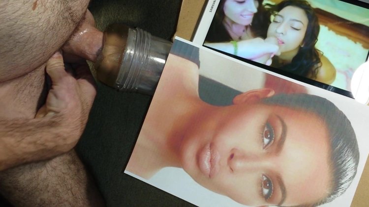 Kim Kardashian photo naked