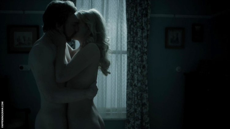 Rosamund ration naked in films