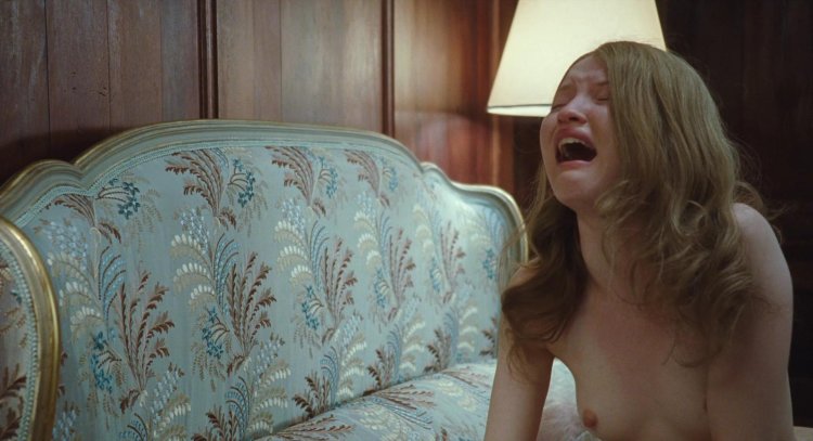 Emily Browning Sleeping Beauty 2011 Naked