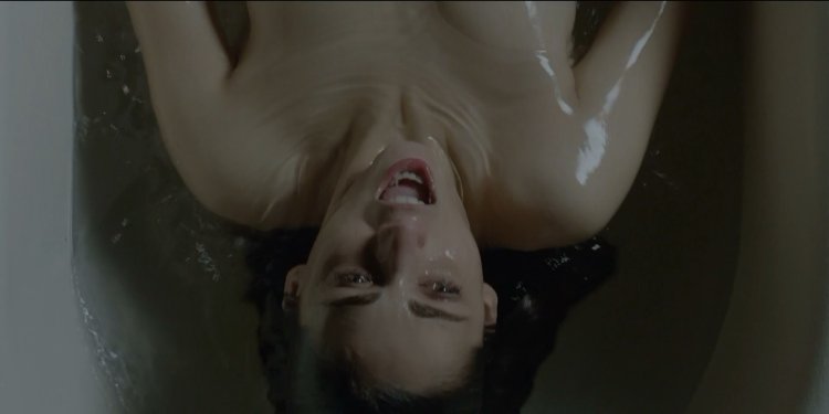 TV series 1992 2015 Miriam Leon Naked