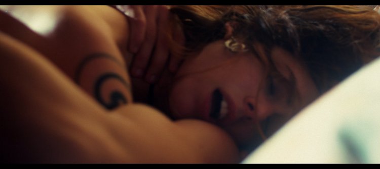 Miriam Leone Pornography