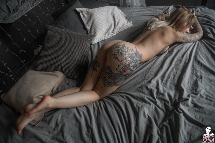 Eliza Rose Watson Lesbian