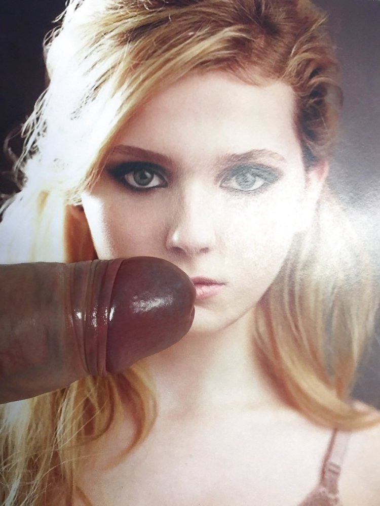 Abigail Johnson +18 Naked