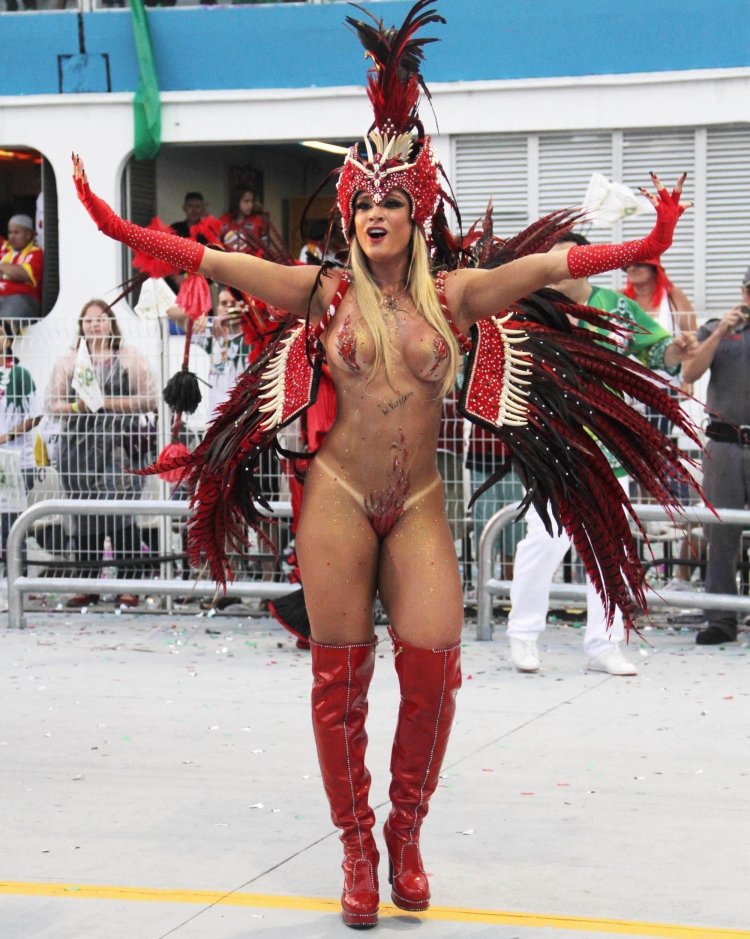 Carnival Rio in Brazil 18+orgies