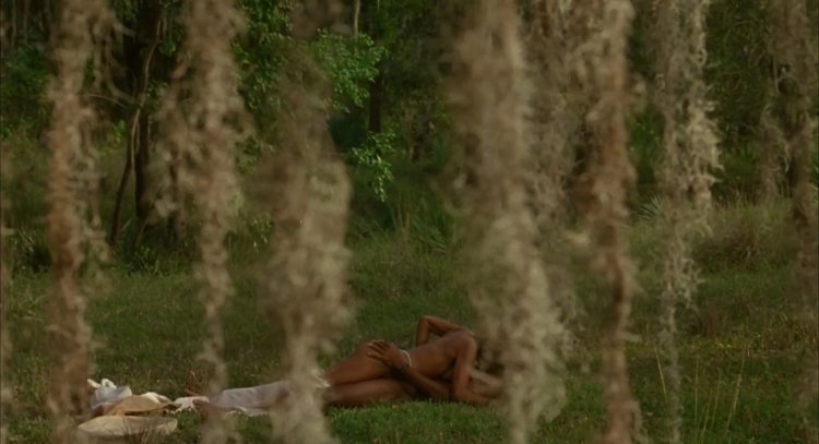 Laura Burn naked Bay