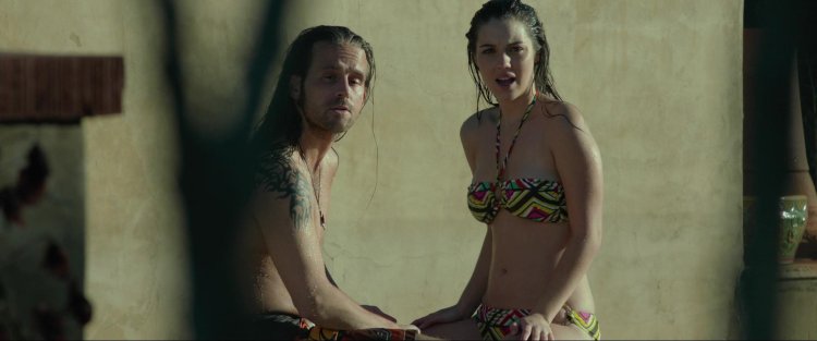 Adelaide Kane Ero photo