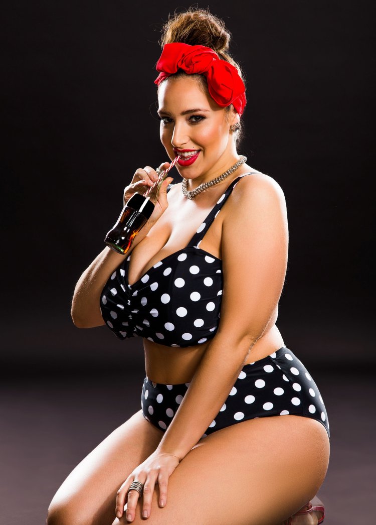 Karina Berens plus saz