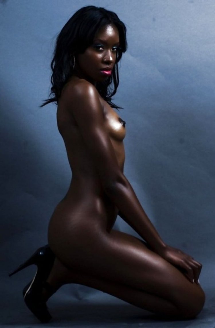 Black Ebony Model Tits