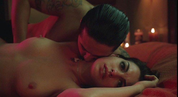 Hatauay Ann Naked in the film