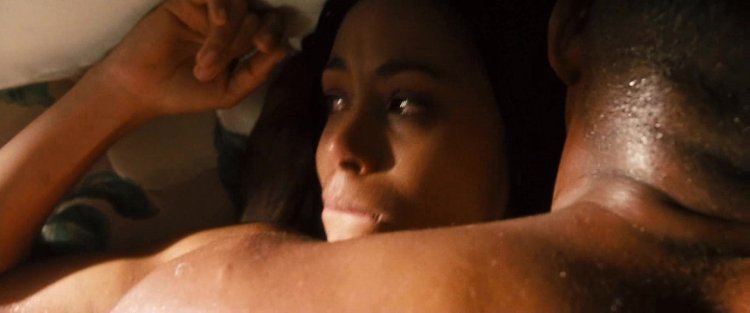 Jada Pinett Smith Tits