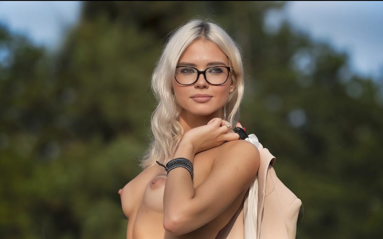 Erotic girls with glasses