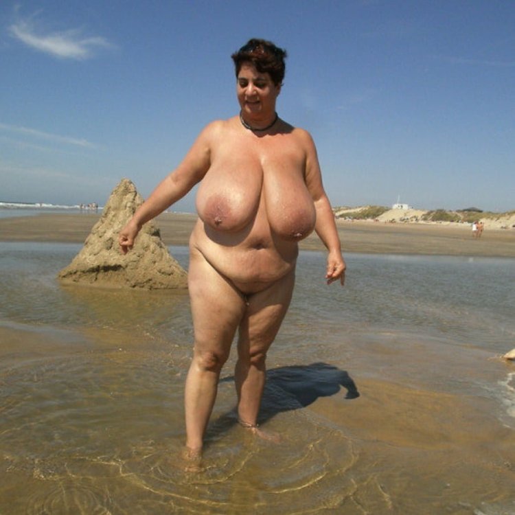 Grandmothers with big tits on the beach