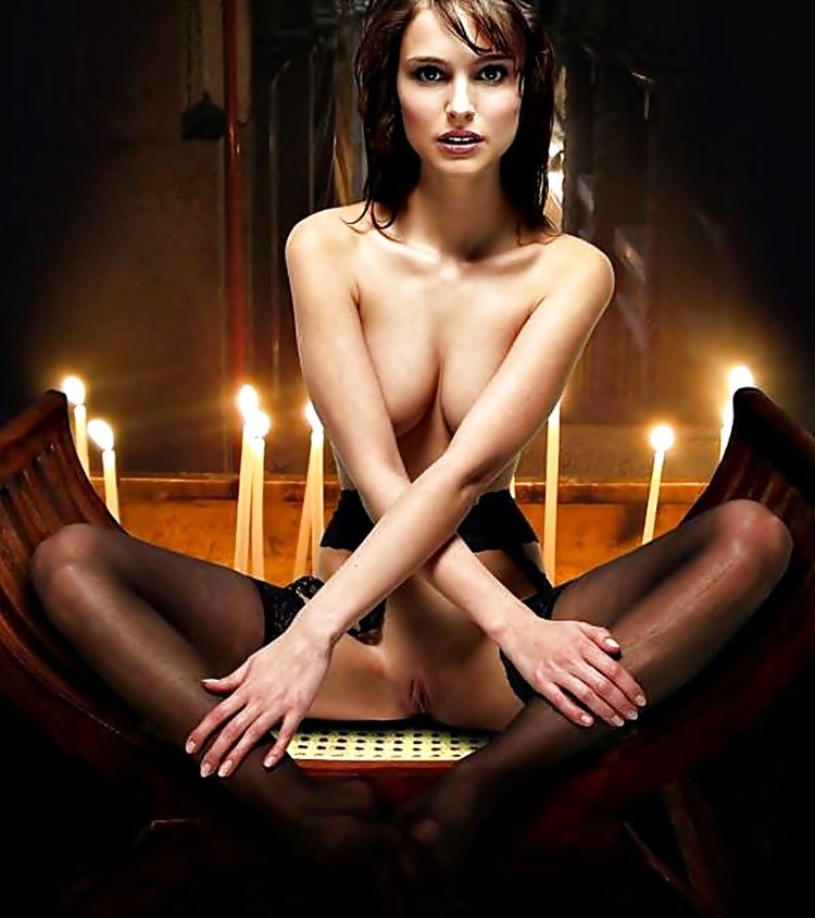 Actress Natalie Portman Naked