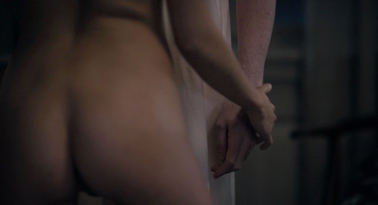 Naked model Alicia Love photo