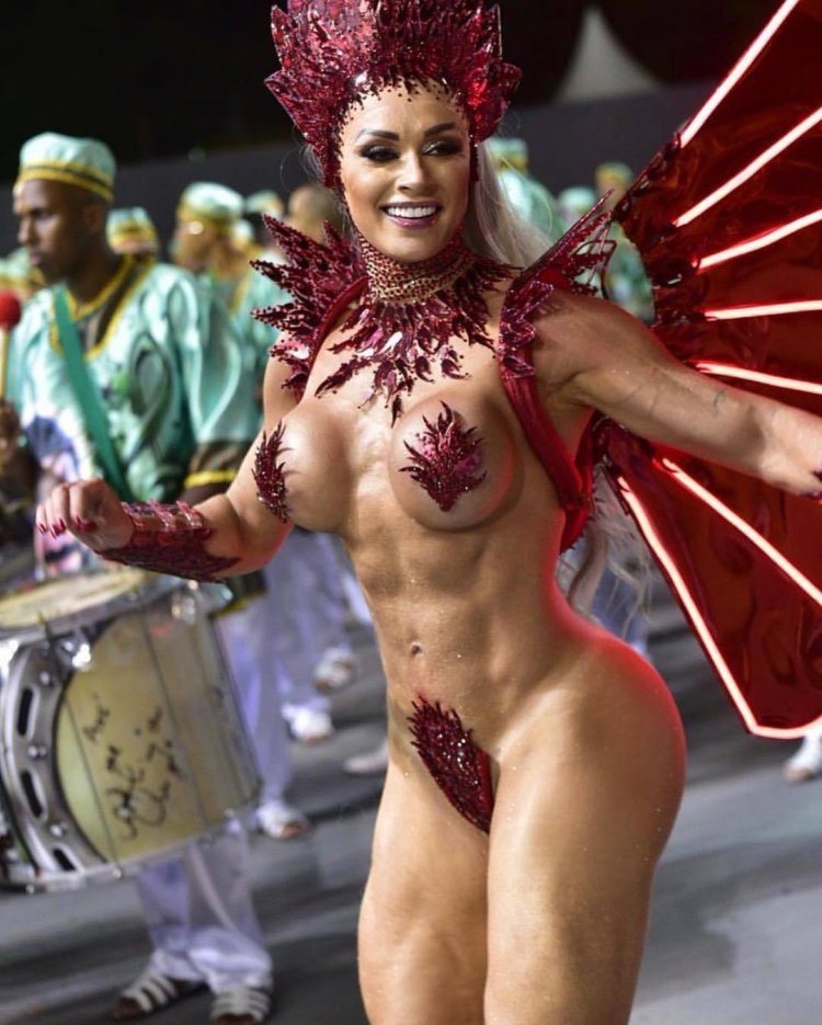 Carnival Rio in Brazil naked