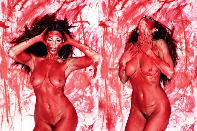 Kelly Brook Naked Tits