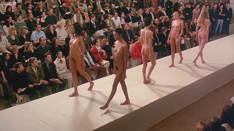 Exhibition of naked women