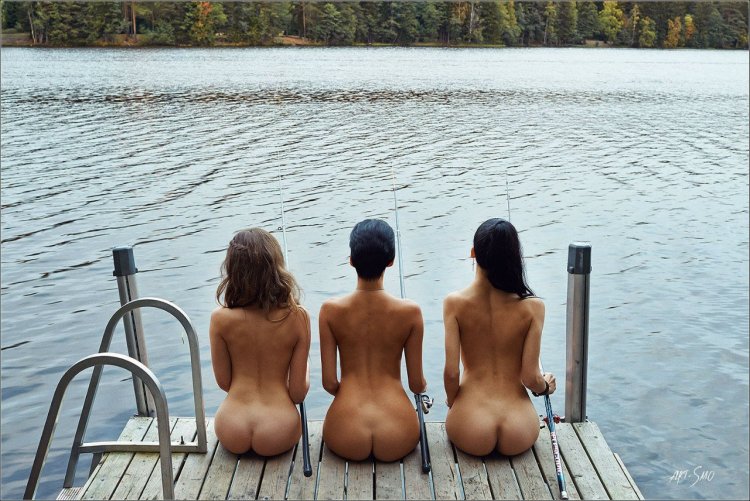 Cool naked women