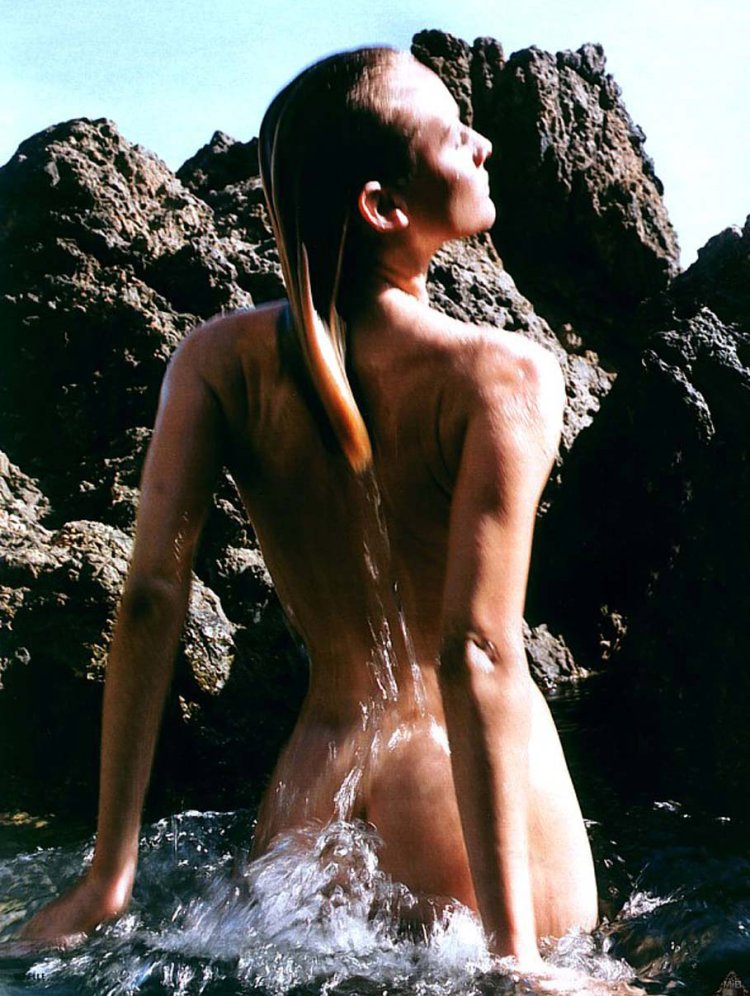 Diana Krueger in the film Troy Naked