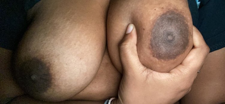 Girls with silicone tits private