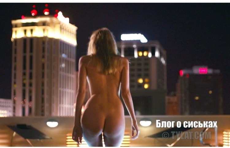 Isabelle Lucas Films Naked