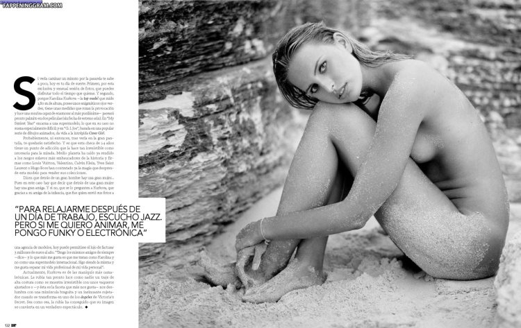 Karolina Kurkova Tits