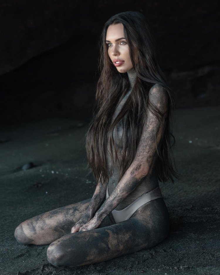 Anastasia Reshetova photo naked