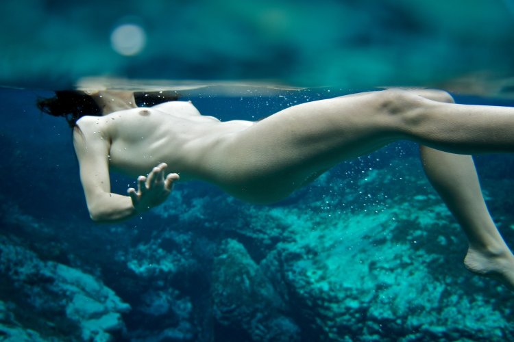 Artistic nude in water