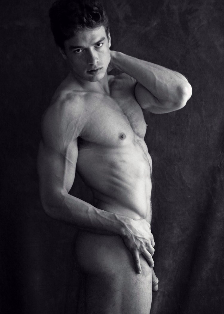 Fashion model Yanika Land naked