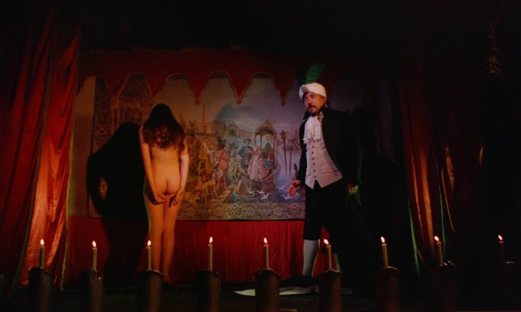 Justine Marquise de Sad Nude